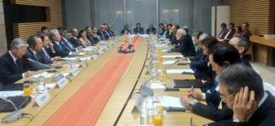 Narendra Modi meets members of India-Japan Business Leadersâ€™ Forum