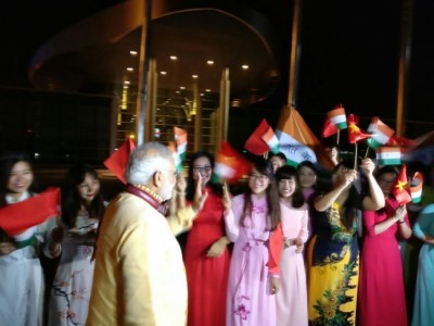 Narendra Modi reaches Vietnam