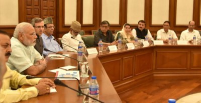 Delegation of leaders from J&K Opposition Parties meets PM