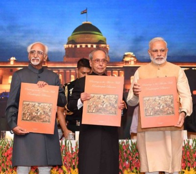 Prez Mukherjee greets PM Modi on his birthday