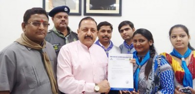 Scouts, Guides delegation meets Dr. Jitendra Singh 