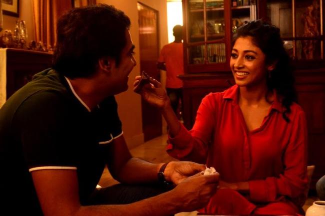 Paoli, Parambrata and Kaushik shoot for 'Mando Basar Golpo'