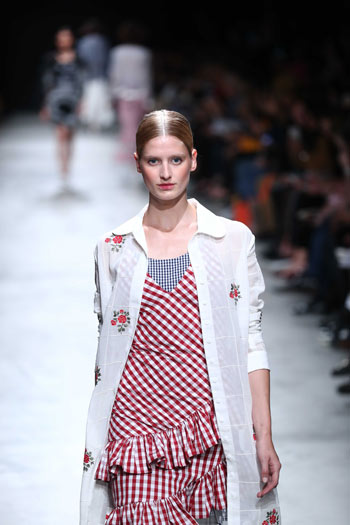 Rahul Mishra showcases Paris Fashion Week 2016 