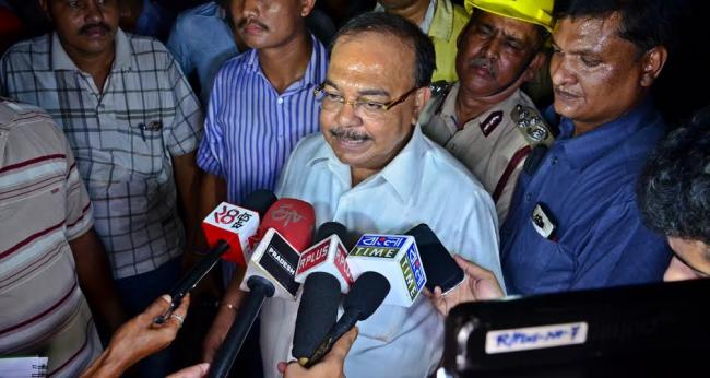 Fire breaks out at Statesman House in Kolkata