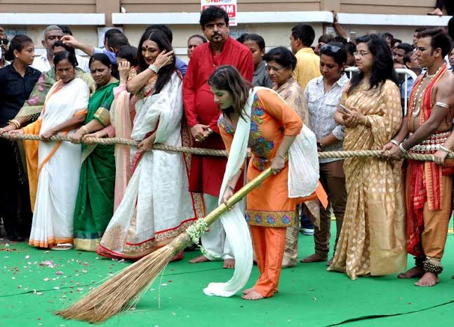 Kolkata celebrates Rath Yatra