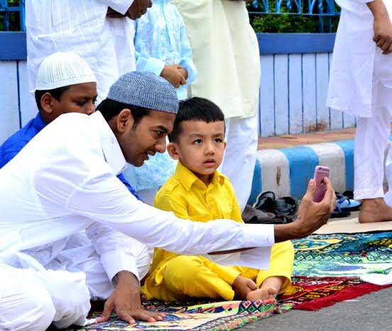 Muslims offer Eid prayer
