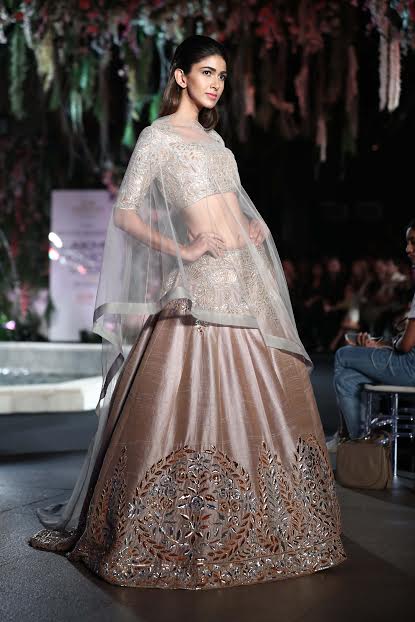 LFW Day 1: Sushant Singh Rajput, Shraddha Kapoor walk the ramp for Manish Malhotra
