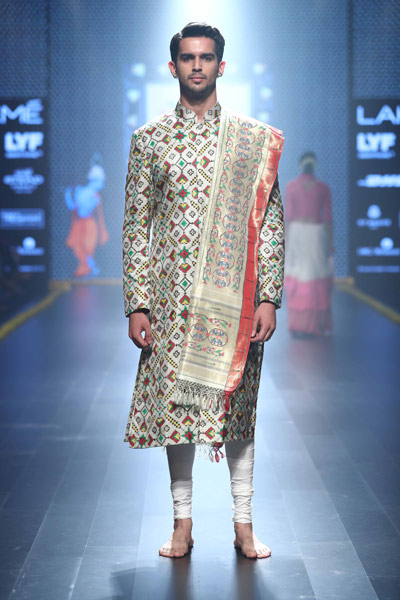 LFW Day 3: Designer Gaurang Shah showcases collection