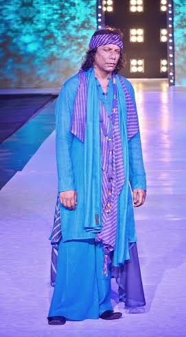 Bibi Russel showcases collection at fashion fiesta in Kolkata