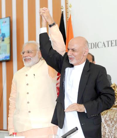 Narendra Modi emplanes for Herat