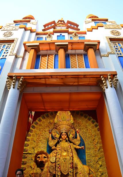 Kolkata celebrates Jagadhatri Puja
