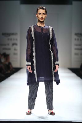 Amazon India Fashion Week:Ragini Ahuja showcases her collections
