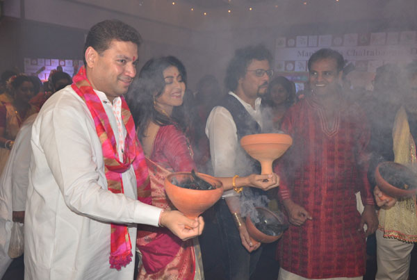 WB Governor flags off `Shanti Dhak Utsav' 2017 in north Kolkata