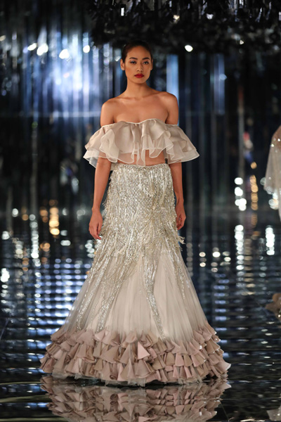 Alia Bhatt, Ranveer Singh walk down ramp for Manish Malhotra