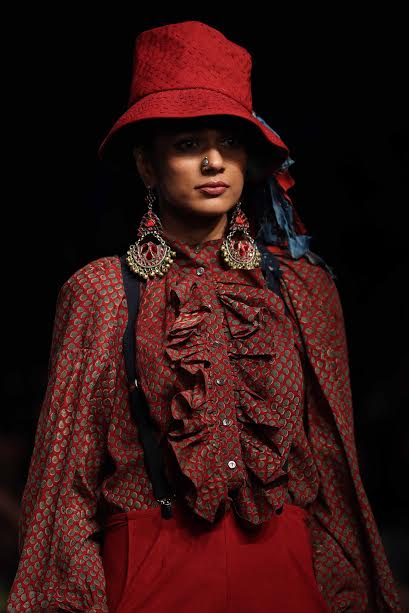 LFW: Models walk the ramp for designer Sufiyan with Madame Hall