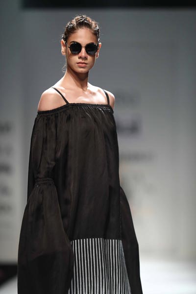 Amazon India Fashion Week:Ragini Ahuja showcases her collections