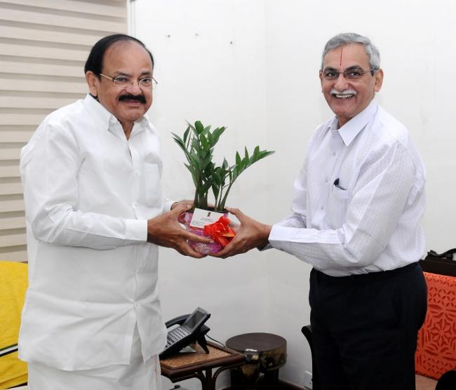 Labour minister and other central government officials call on Vice President of India