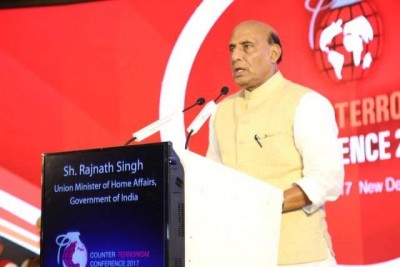 I salute people of Kashmir for condemning the Amarnath Yatra attack: Rajnath Singh