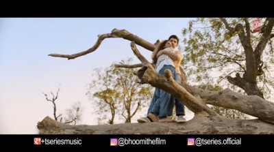 Lag Ja Gale song from Sanjay Dutt's comeback movie Bhoomi released