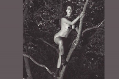 Kim Kardashian shares her bold image on social media