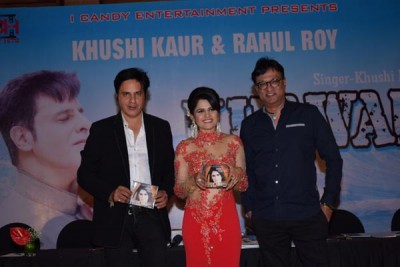 Personal issues took me back, says Aashiqui star Rahul Roy launching his music album