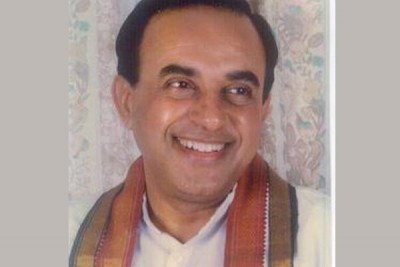 Aadhaar a threat to national security, will write to PM : Subramanian Swamy