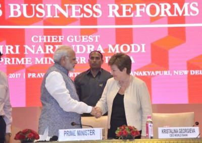 Those questioning  recognition of India's feat were in the World Bank:Modi