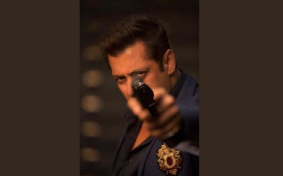 Salman Khan shares first look of Race 3