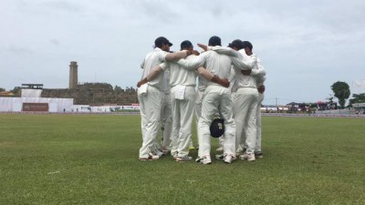 India beat Sri Lanka by 304 runs, take 1-0 lead