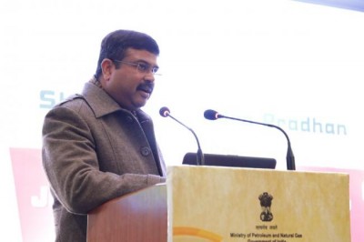 No additional levy on use of cards at petrol stations says Petroleum Minister 