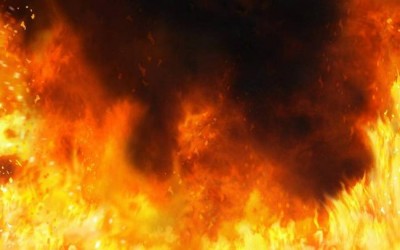Fire engulfs Kashmir's Kupwara market