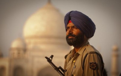 Army pays homage to martyred soldiers