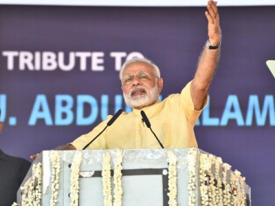 Modi urges people to suggest ideas for I-Day speech