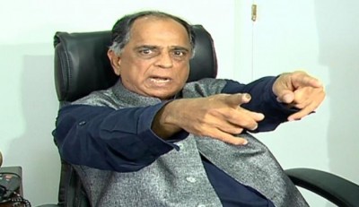 Pahlaj Nihalani sacked as CBFC Chairman, Prasoon Joshi replaces