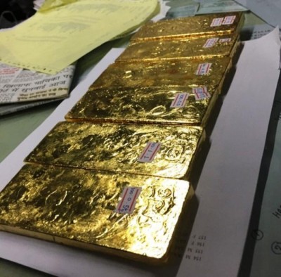 DRI seizes 9.96 kg gold in Kolkata airport, nabs one