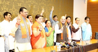 Amit Shah, Smriti Irani, Balwantsinh Rajput file nominations for Rajya Sabha poll in Gujarat