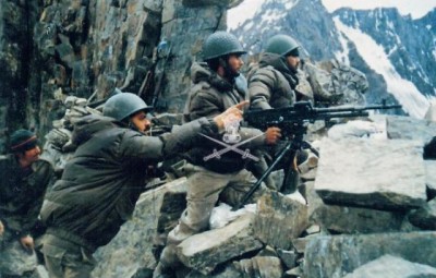 Army pays homage to soldier who dies in snow fury in Kashmir