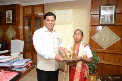 Birubala Rabha meets Assam CM