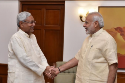 JD(U) stitches alliance with BJP,  Nitish Kumar to be back as CM tomorrow 