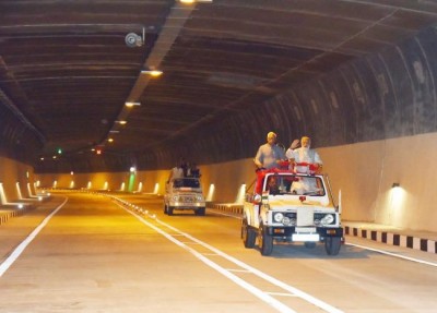 Modi congratulates J&K youth for building Chenani - Nashri Tunnel