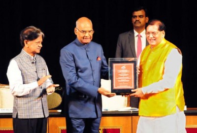 Prez presents 18th Lal Bahadur Shastri National Award for Excellence in Public Administration, Academics & Management