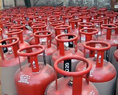  30 lakhs LPG connection provided under Pradhan Mantri Ujjwala Yojana in West Bengal 