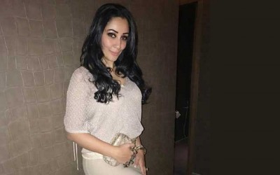 Maanayata Dutt is currently visiting Dubai, shares images online