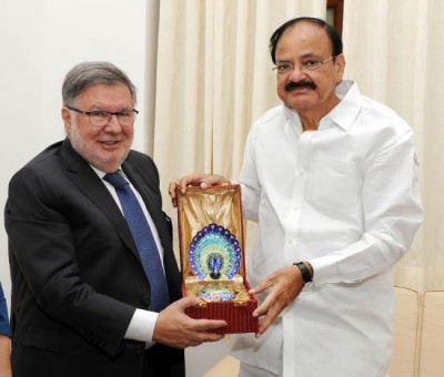 French MoS for Transport, Fisheries and Maritime Affairs Alain Vidalies calls on M. Venkaiah Naidu