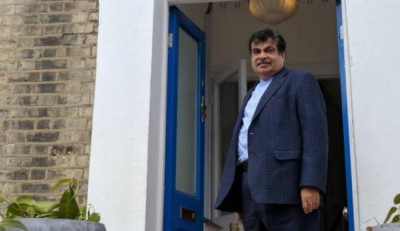 PM Modi greets Nitin Gadkari on his birthday