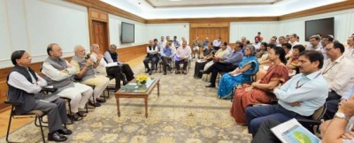 Prime Minister Modi holds first of five meetings with Secretaries and Joint Secretaries