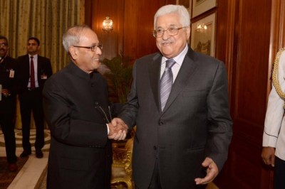 India remains firmly committed to assist the Palestinian people in achieving their developmental goals, says President Mukherjee