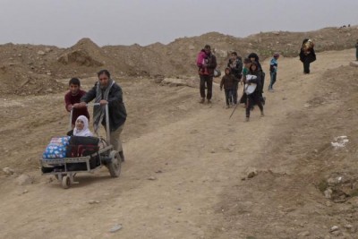 UN aid 'pushed to limits' as 320,000 more civilians may flee west Mosul
