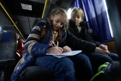 Civilians face â€˜direâ€™ situation amid ongoing hostilities in eastern Ukraine, UN warns