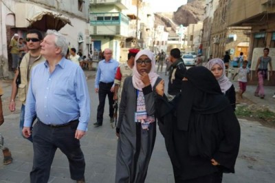 In Yemen, UN aid chief rallies support for relief efforts to prevent famine